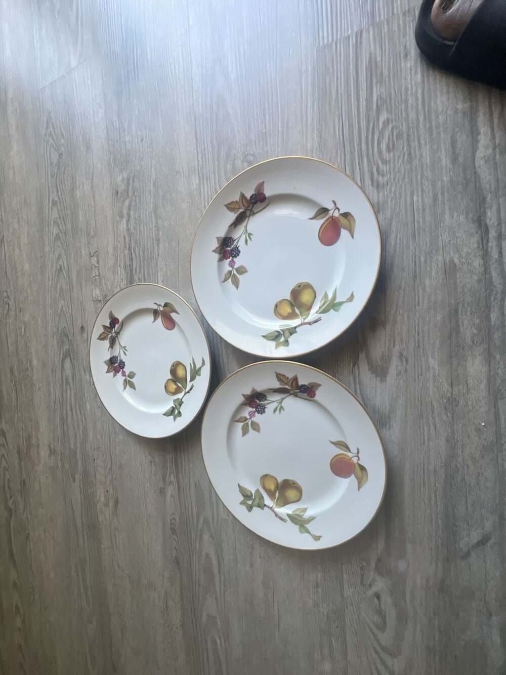 Royal Worcester Evesham Gold Porcelain Salad Plates Set of 3
